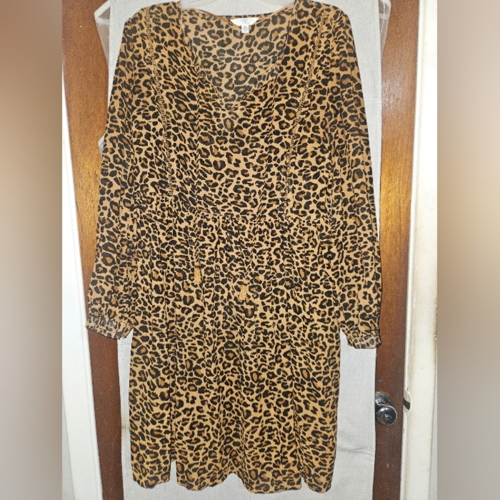 Leopard Print Long Sleeve Dress